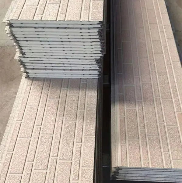 High Quality Decorative Facade Styrofoam Polyurethane Sandwich Panel Metal Carved Exterior Sandwich Panel Metal Siding for House