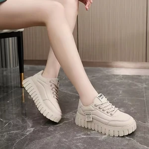YB9017 Women's Shoes New Thick-soled Heightening Casual Board Shoes Round Head Student Shoes