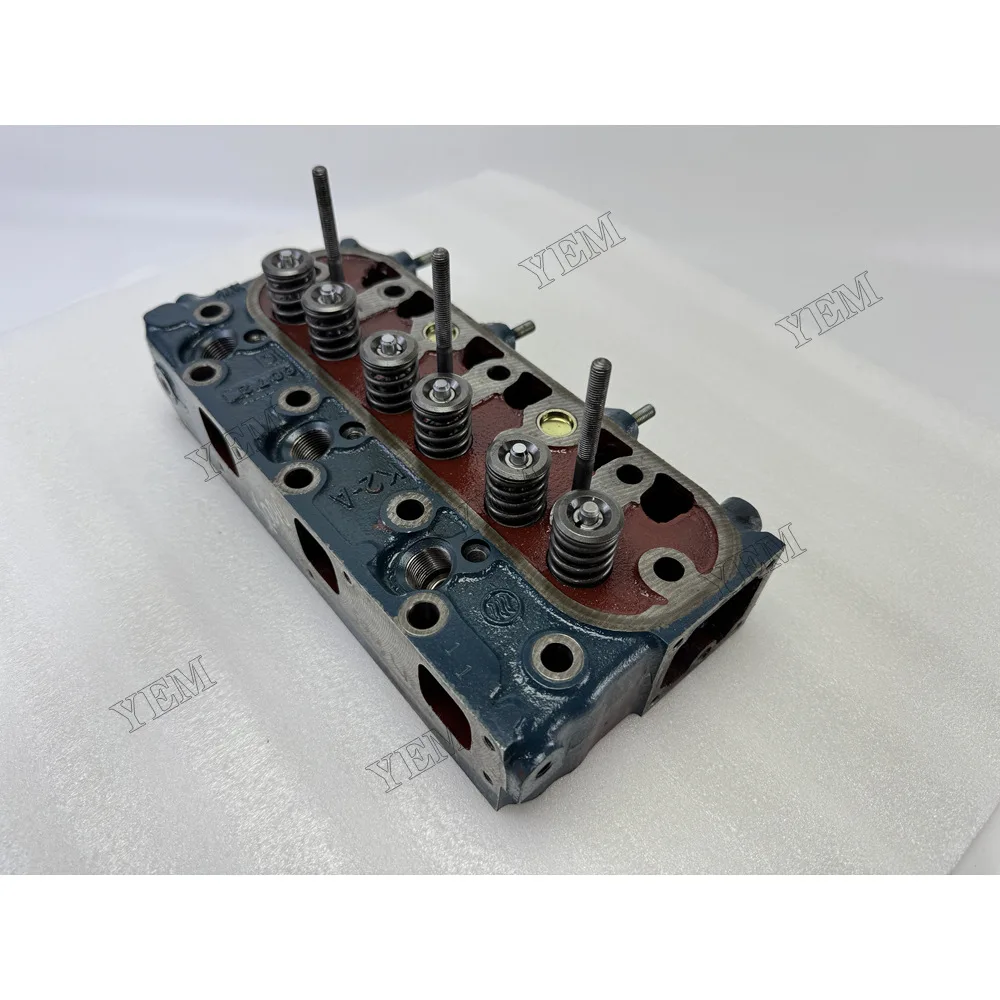 Cylinder Head Assy for Kubota D1105 High Quality Engine Parts 4
