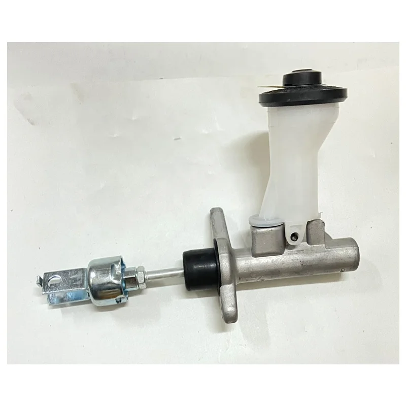 Clutch Master Cylinder for Toyota Hilux LN106 - OEM Quality