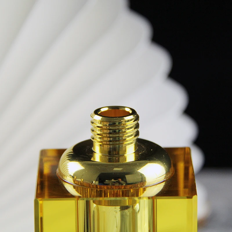 Luxury 30ml 50ml 100ml Perfume Bottle Custom Empty Pump Spray Crystal   H431be5a23ddd480892767f2202f3c327N 