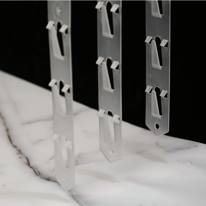 Merchandise Display Injection Retail Hanging Plastic Clips Strips