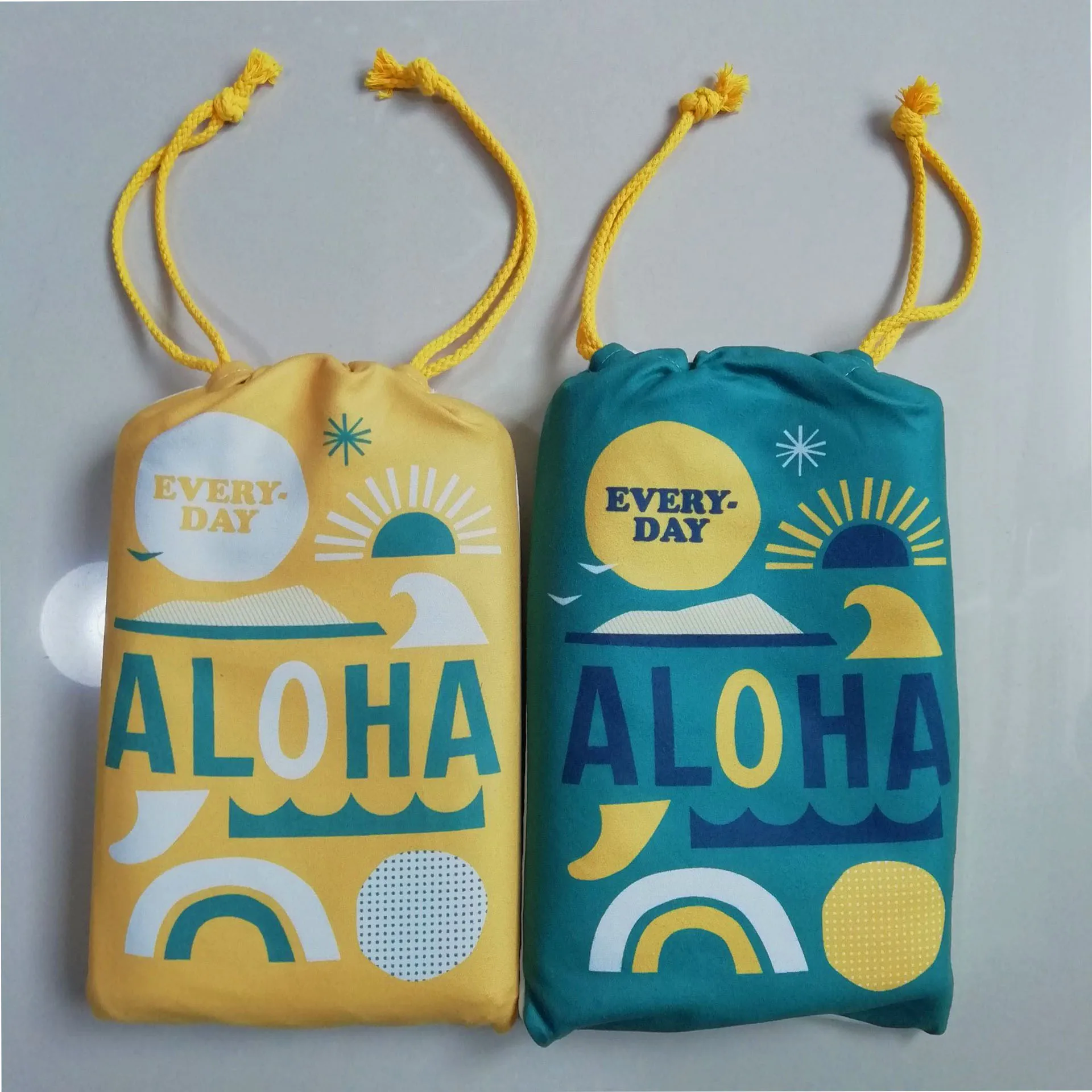 2025 New Arrival Designer Logo Oversized Beach Towel Organic Cotton