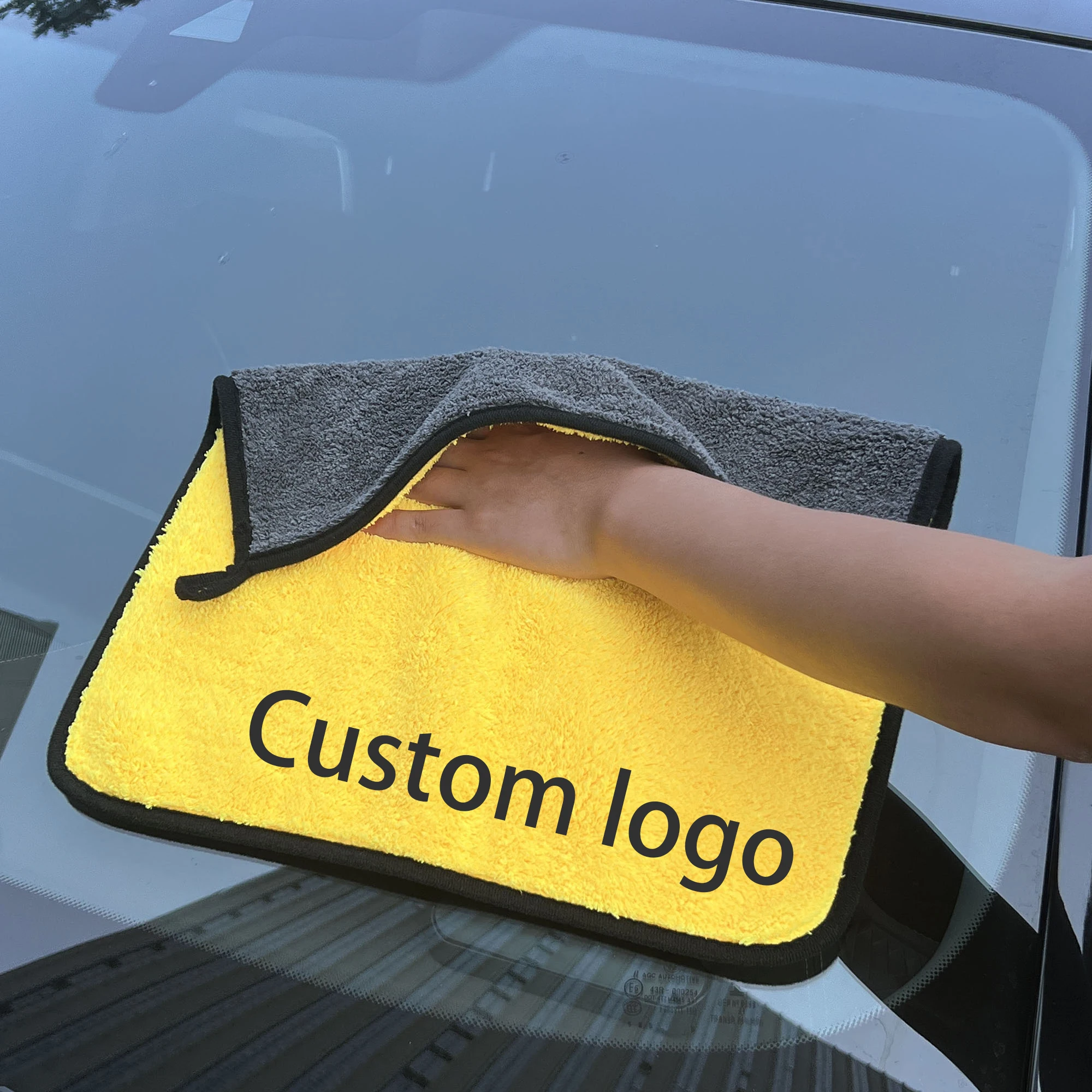 Custom Accessories Ultra Plush Auto Detailing Drying Micro Fiber Car