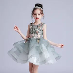 Hot Sale Summer Wedding Party Princess Smocked Flower Girl Dress Long for 2-12 Children Sleeveless Girl Clothing