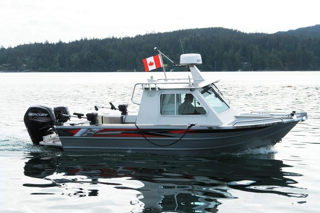 2022 18.6ft All Welded Aluminum Boat Cuddy Cabin Fishing Boat With Hard