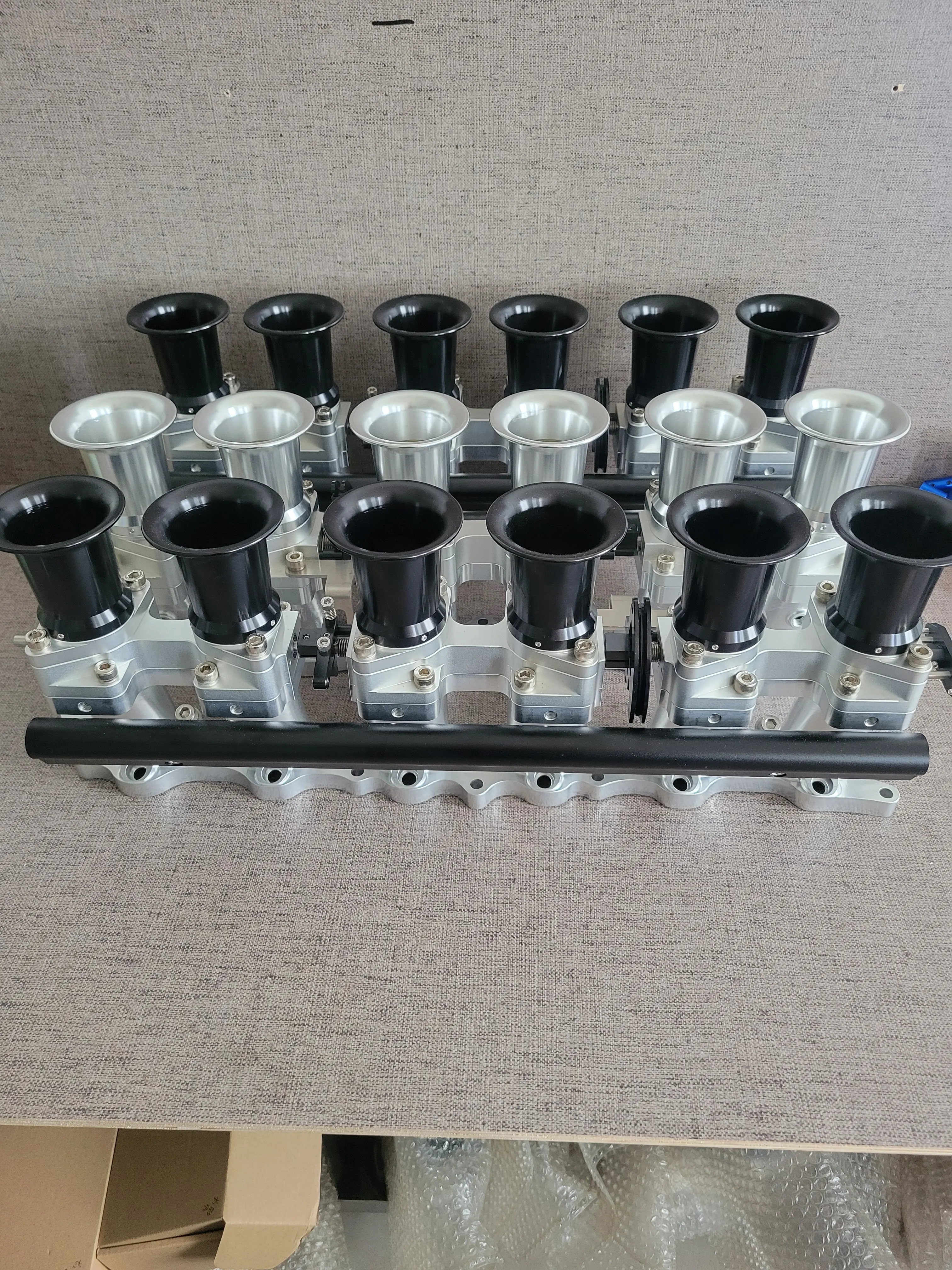 2JZGE/2JZ用 アルミ製インテークマニホールド 新品 スロットルボディ付き