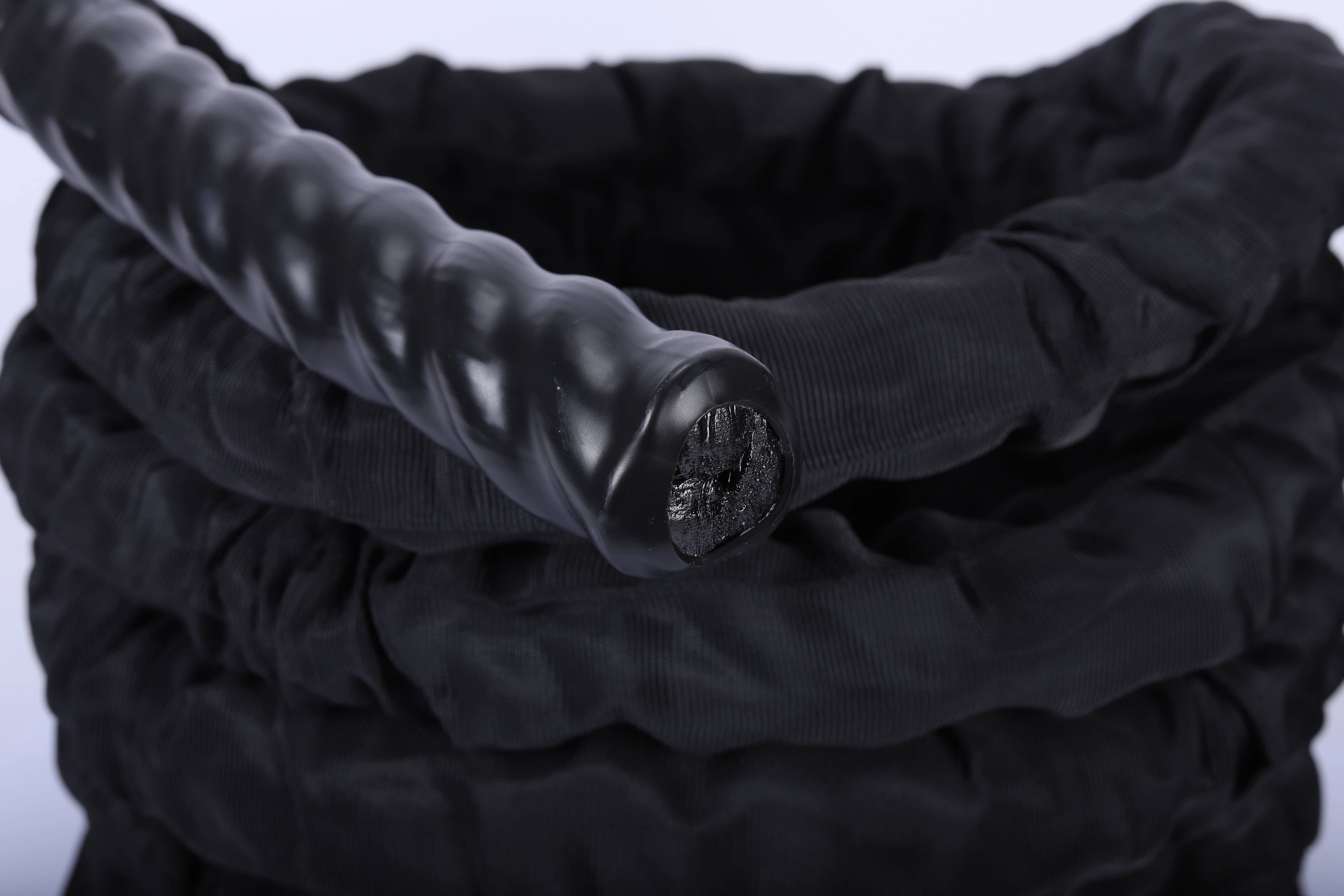 Customizable Logo High Quality Poly Dacron Battle Ropes Black with Nylon Cover 38mm 50mm Fit Body 9m Length