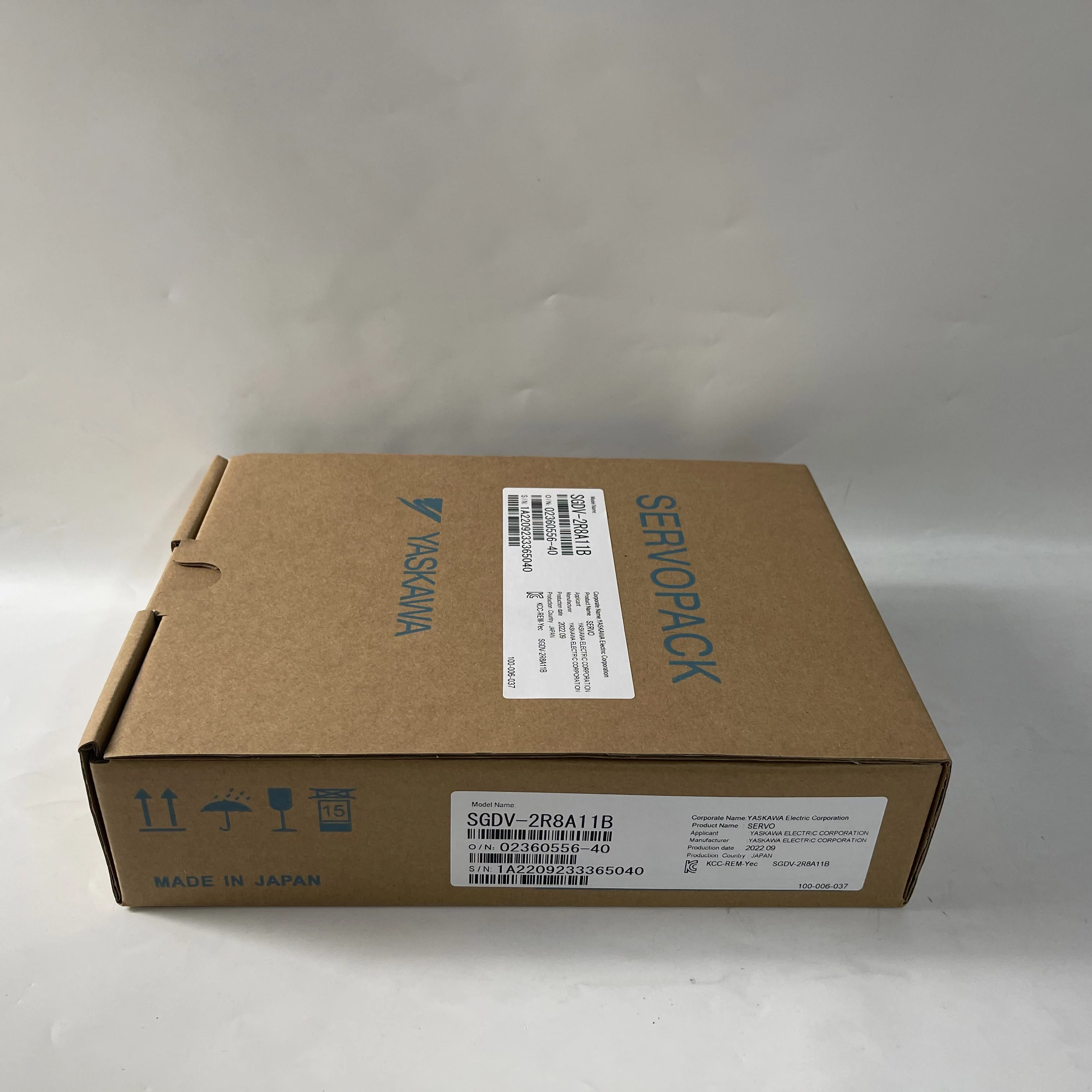 Yaskawa Servopack SGDV-2R8A11B Yaskawa Servopack SGDV-2R8A11B
