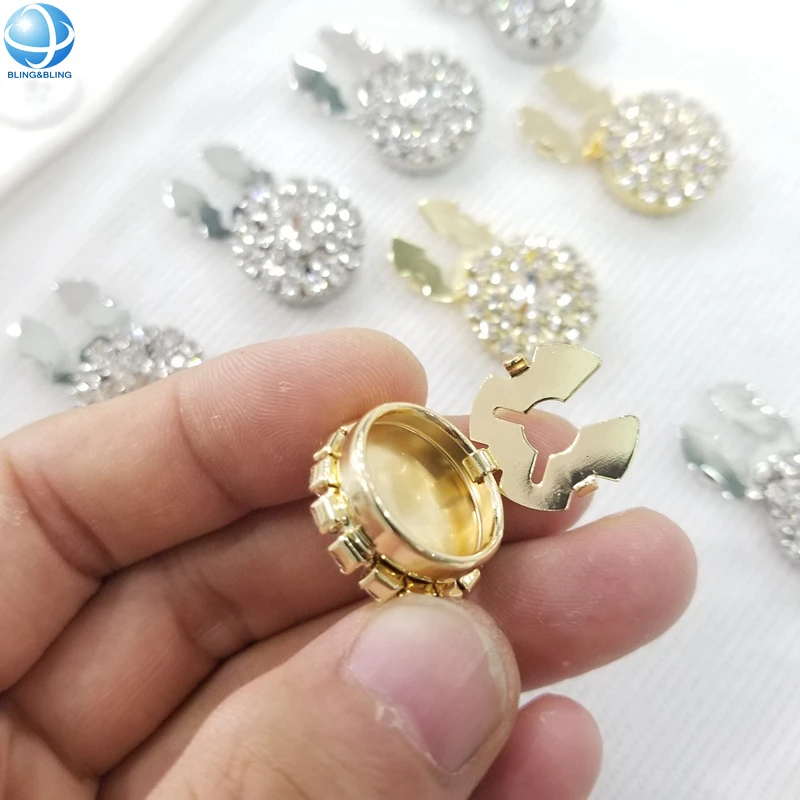 Accessoire Fashion Vêtements 4 Cache-Boutons Strass Pour Chemise Femme - Décorations Amovibles Cuivre/Alliage - Brillant Couvre Bouton Chemise