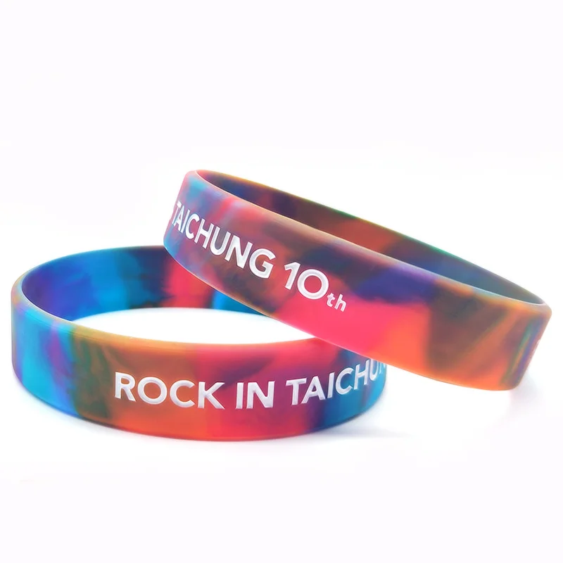 Rainbow Silicone Wristbands Love IS Lover Custom Pride Silicone Bracelet factory