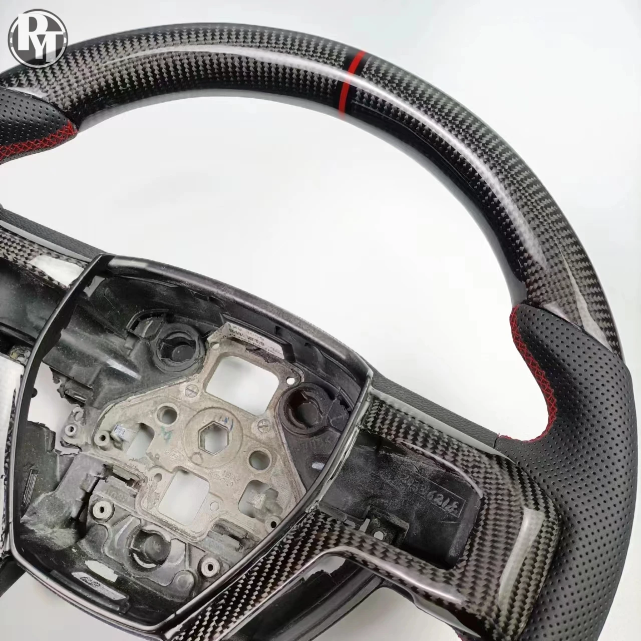 Genuine Carbon Fiber Steering Wheel Customization For Ford Raptor F150