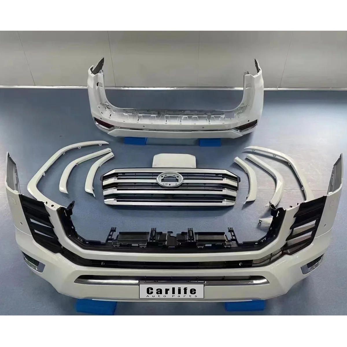 Toyota Land Cruiser LC300 2022 ZX VX-R Front & Rear Bumpers - Auto