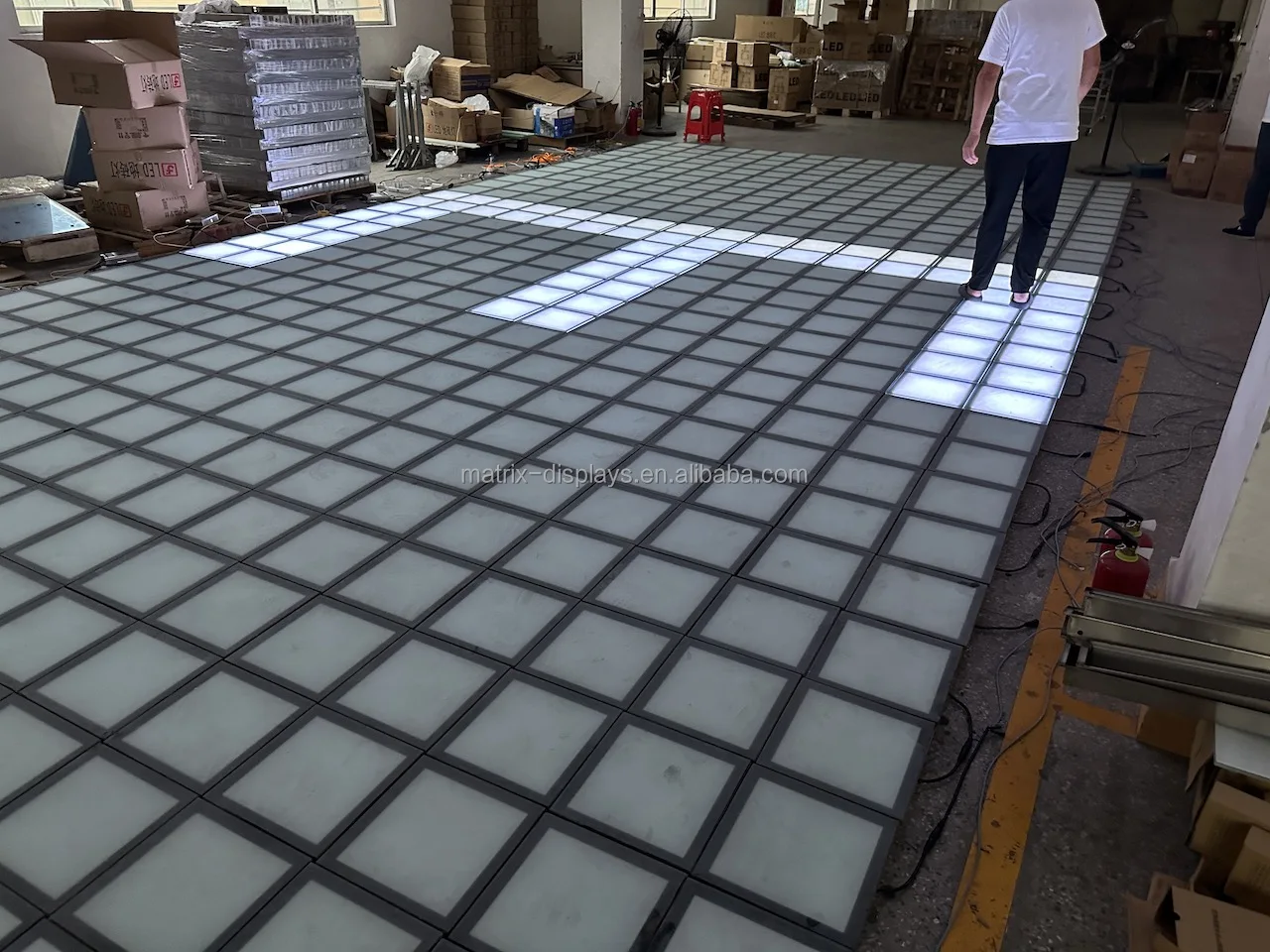 Factory Price 30x30cm Interactive Led Game Floor Java Game Led Floor
