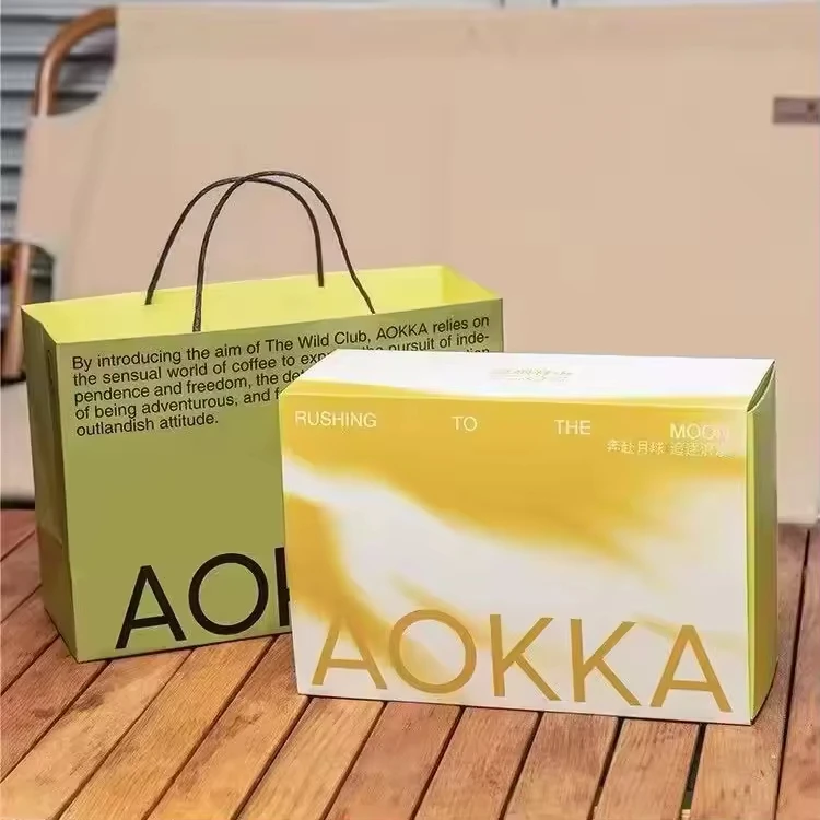 Ympäristöystävällinen mukautettu logotaitto, varastossa olevat klassiset lahjapakkauslaatikot kraft-paperista drip-kahvipaketteja varten