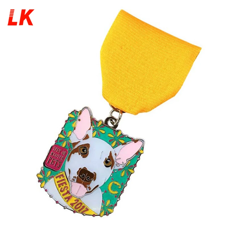 Best Medal Manufacturer Cheap Custom Fiesta Honor Soft Enamel Color Die Casting Fiesta Carnival Medals