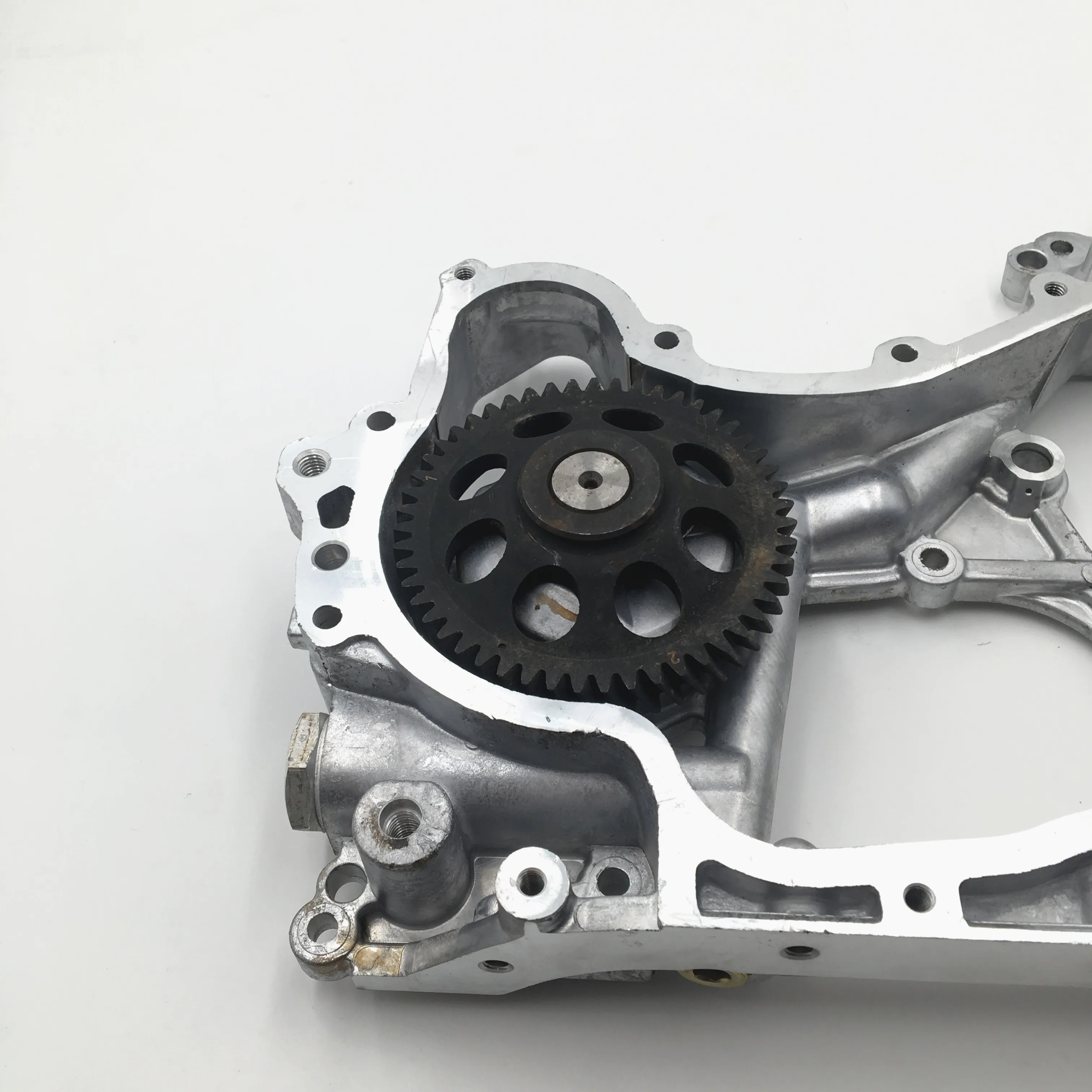 とみー Peça de Motor Automotivo de Alta Qualidade 11320-67010 Bomba de