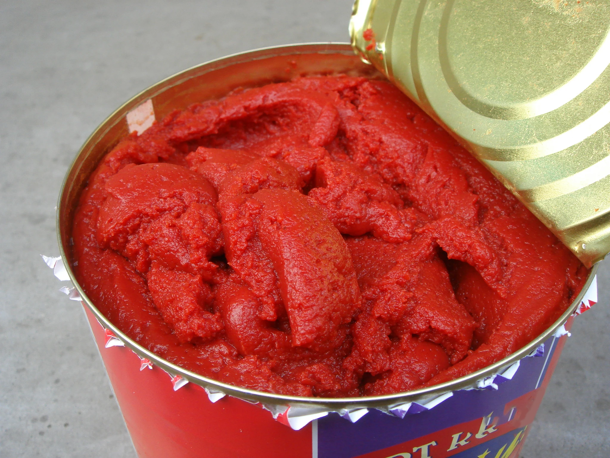Factory Halal 800g/ 850g*12tins Tomato Paste Brix: 28-30% Canned Tomato Paste for Europe