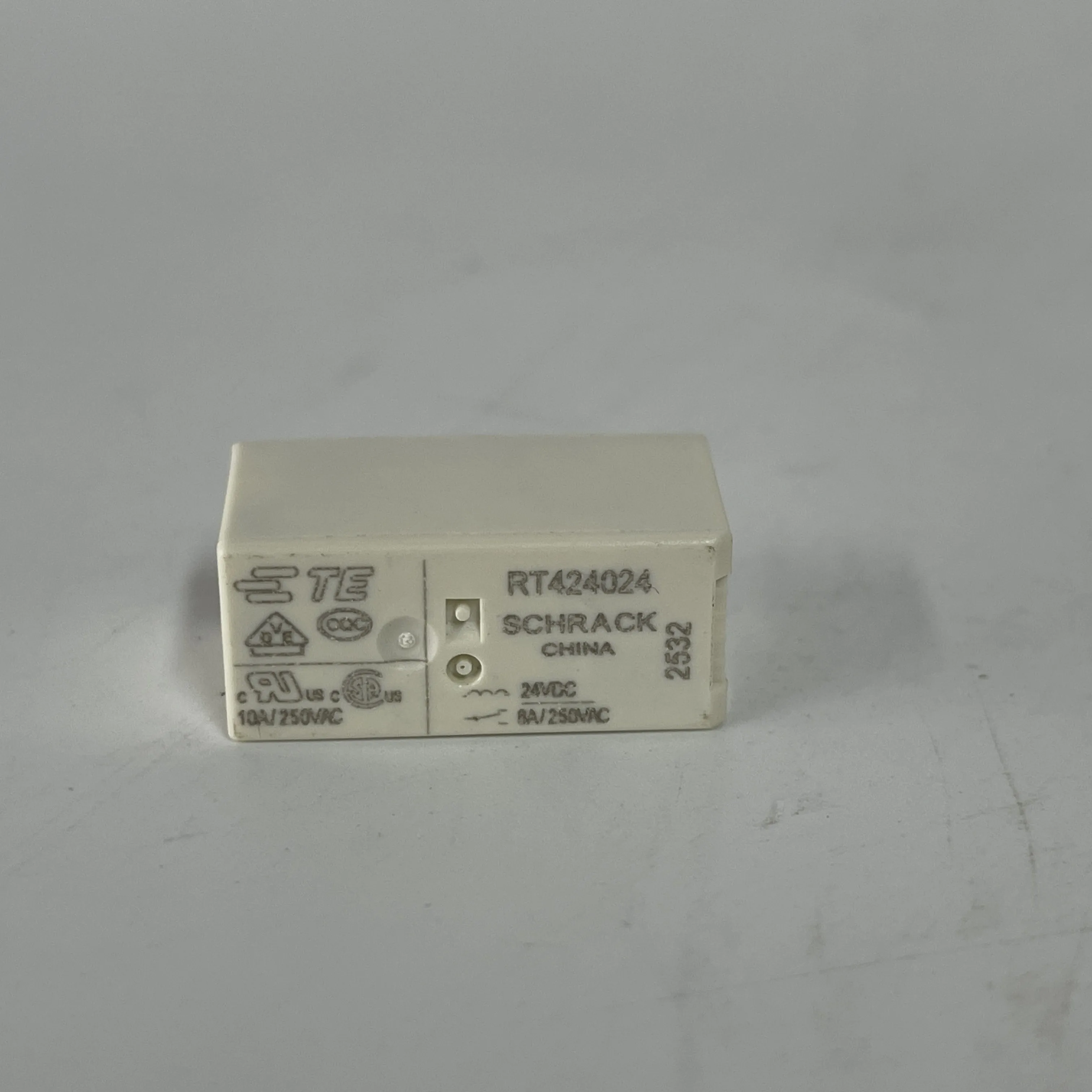 TE Connectivity Power Relay RT424024
