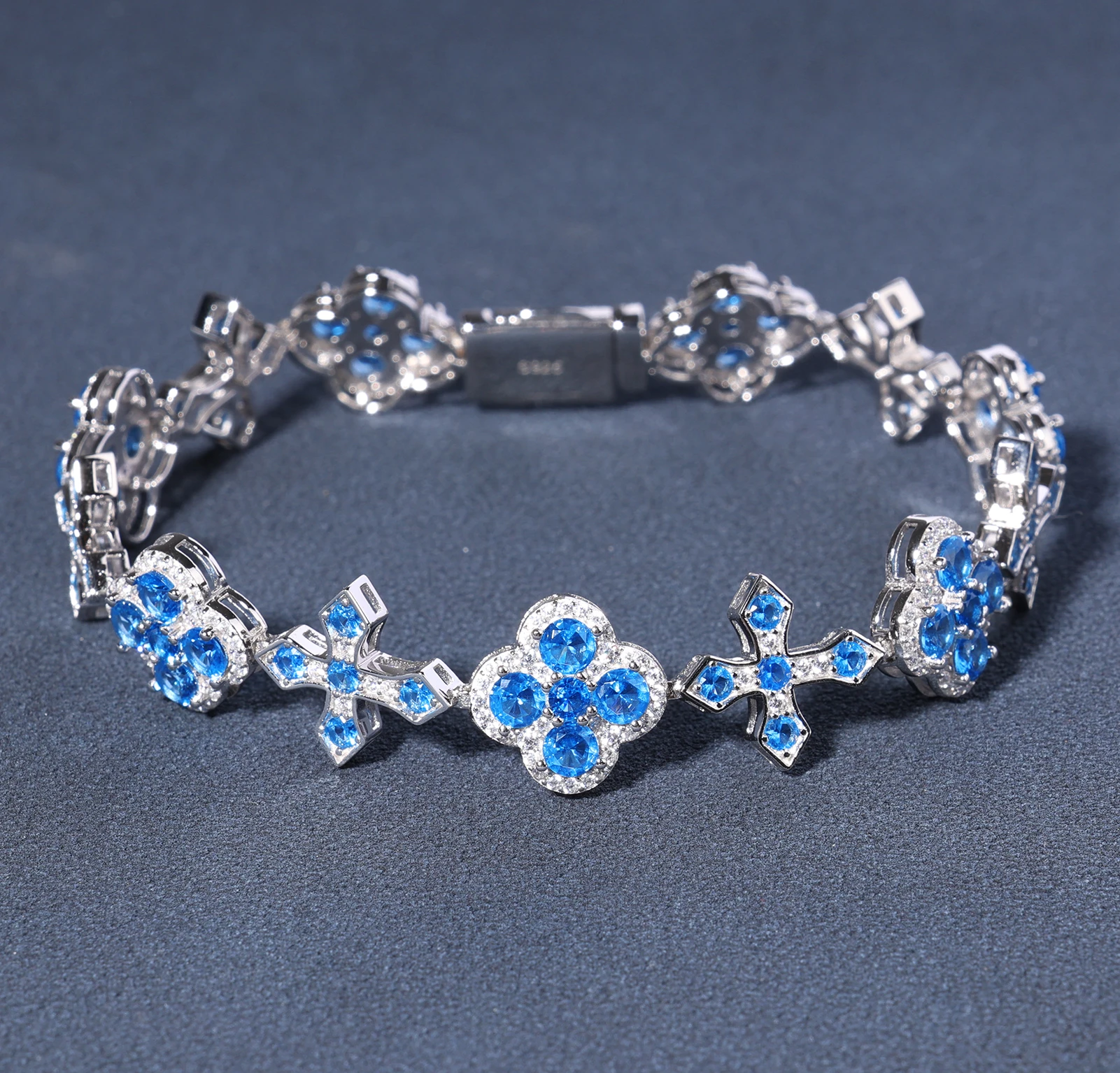 ◆HYERES LOR◆ Essence Silver (W) Moissanite Flower Bracelet Charming Flower and Cross Bracelet - 925 Silver VVS D Moissanite