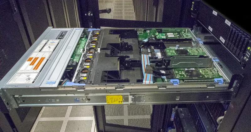 Original Dells 2U PowerEdge R740xd In tel Xeon Silver 4114 2.2G 10C/20T H330 750W Rack server