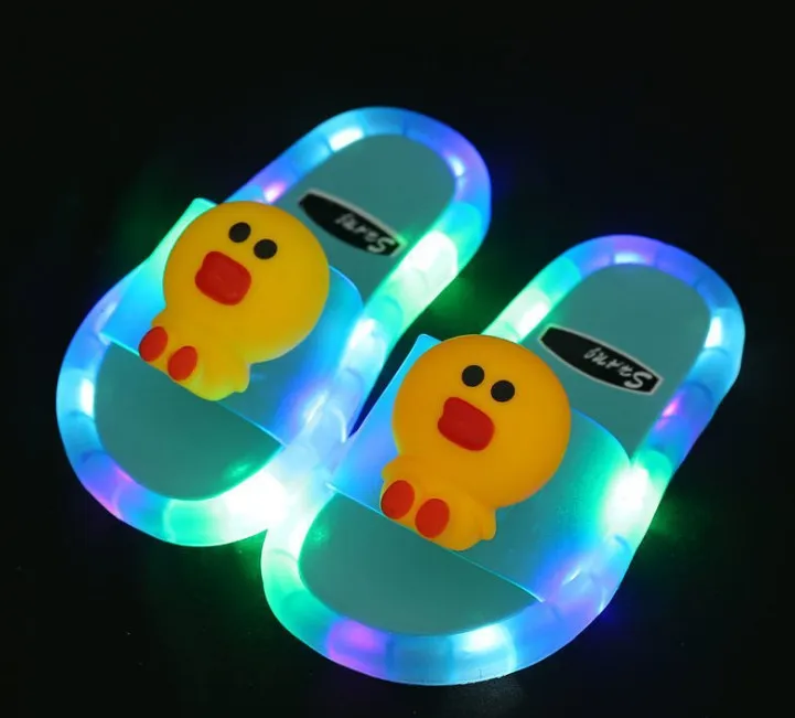 Детские сандалии Нескользящие тапочки ночной рынок детские светящиеся Тапочки
