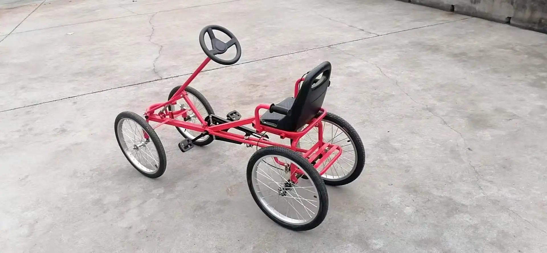 Hot Sale 2023 Adult Four Wheels Pedal Go Karts Rubber Tire Big Wheel