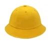 Sombrero redondo amarillo