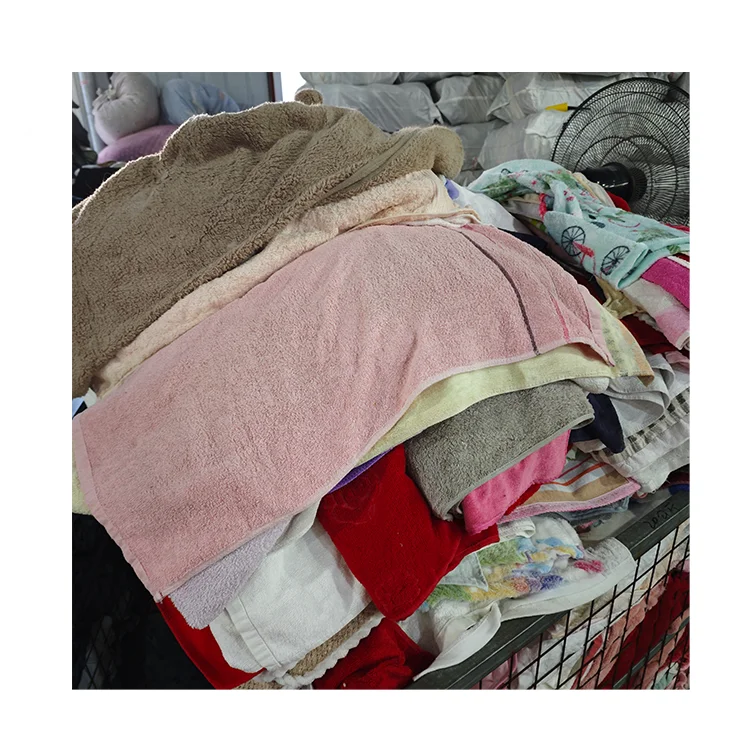 Toallas de Segunda Mano al por Mayor, Toallas de Baño Usadas en Fardos,  Proveedor de Ropa Usada, Venta por Tonelada