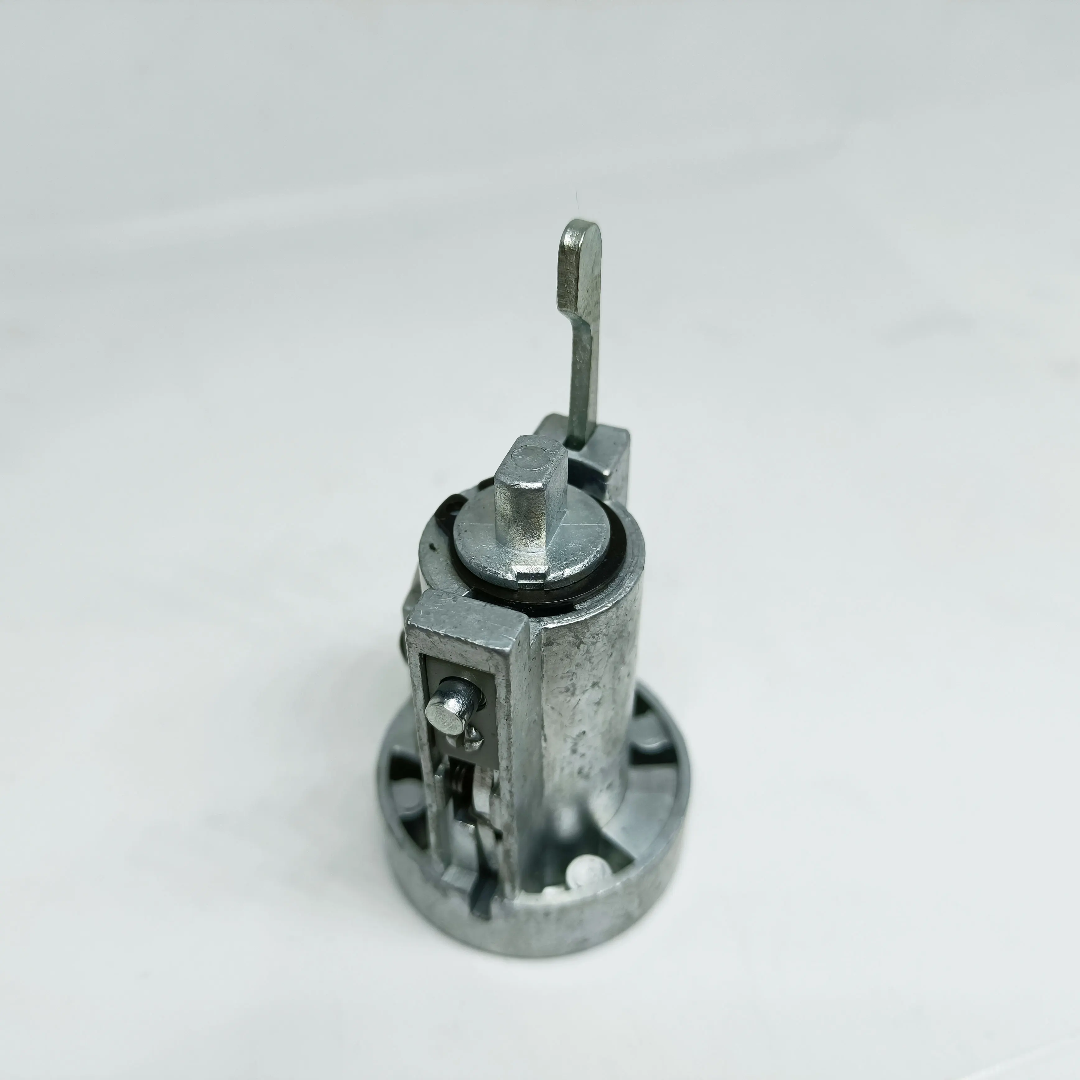 New Ignition Lock Cylinders MR-337546 MR296628 MB888092 MB846653  