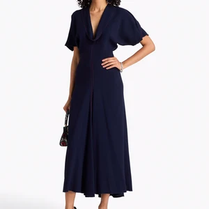 Wisrise Fashion Factory Custom High Quality Elegant Minimalist  Women's Short Sleeve V Neck Maxi Dress