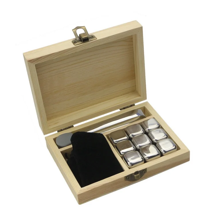 Factory Sales Direct Commercial Whiskey Stainless Steel Square Ice Cube Gift Set for Men Whiskey Lovers with Custom Logo