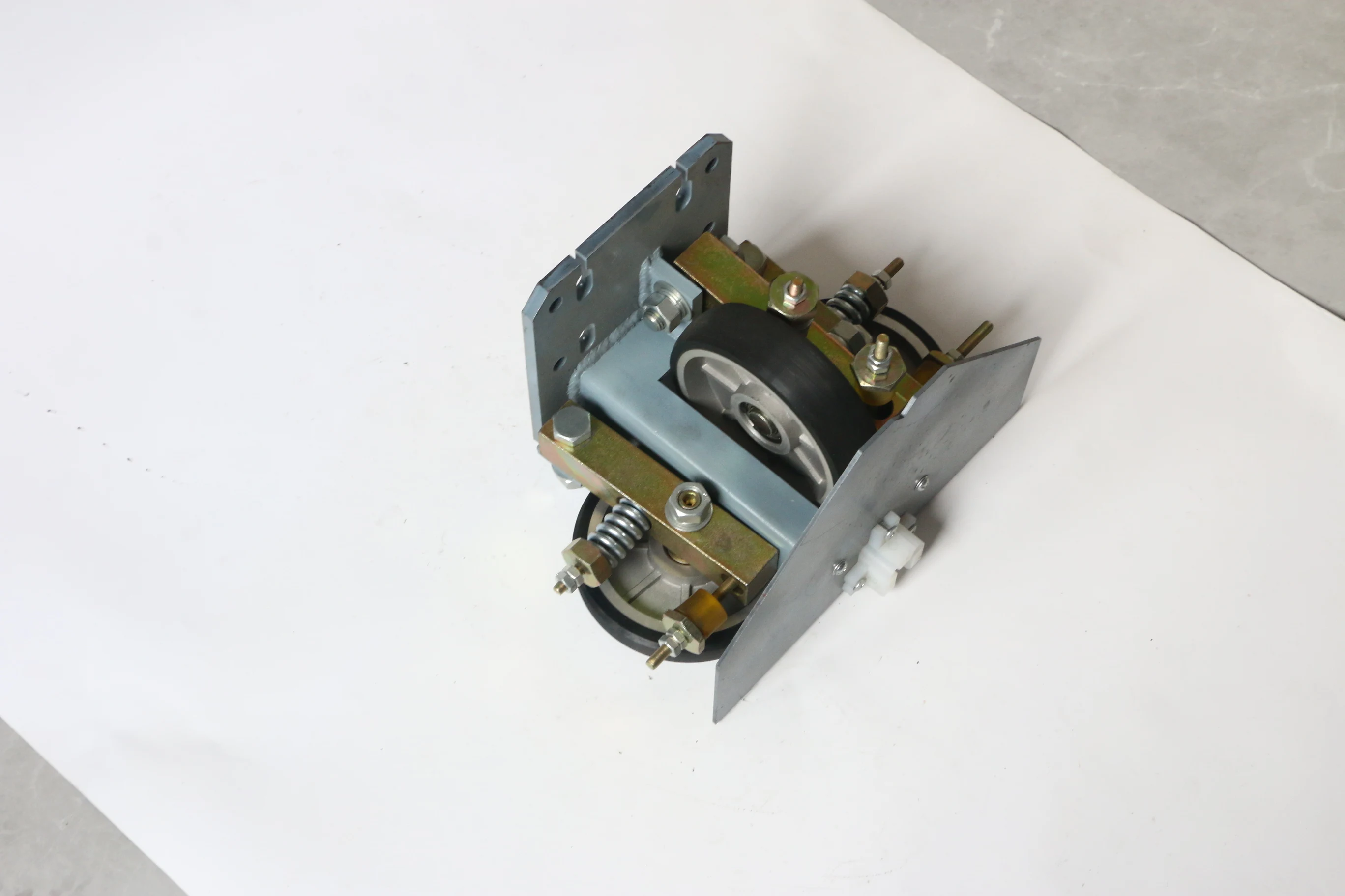 Kone Elevator Roller Guide Shoe Modern Design Steel Lift Roller Guide Rail for Kone Elevator