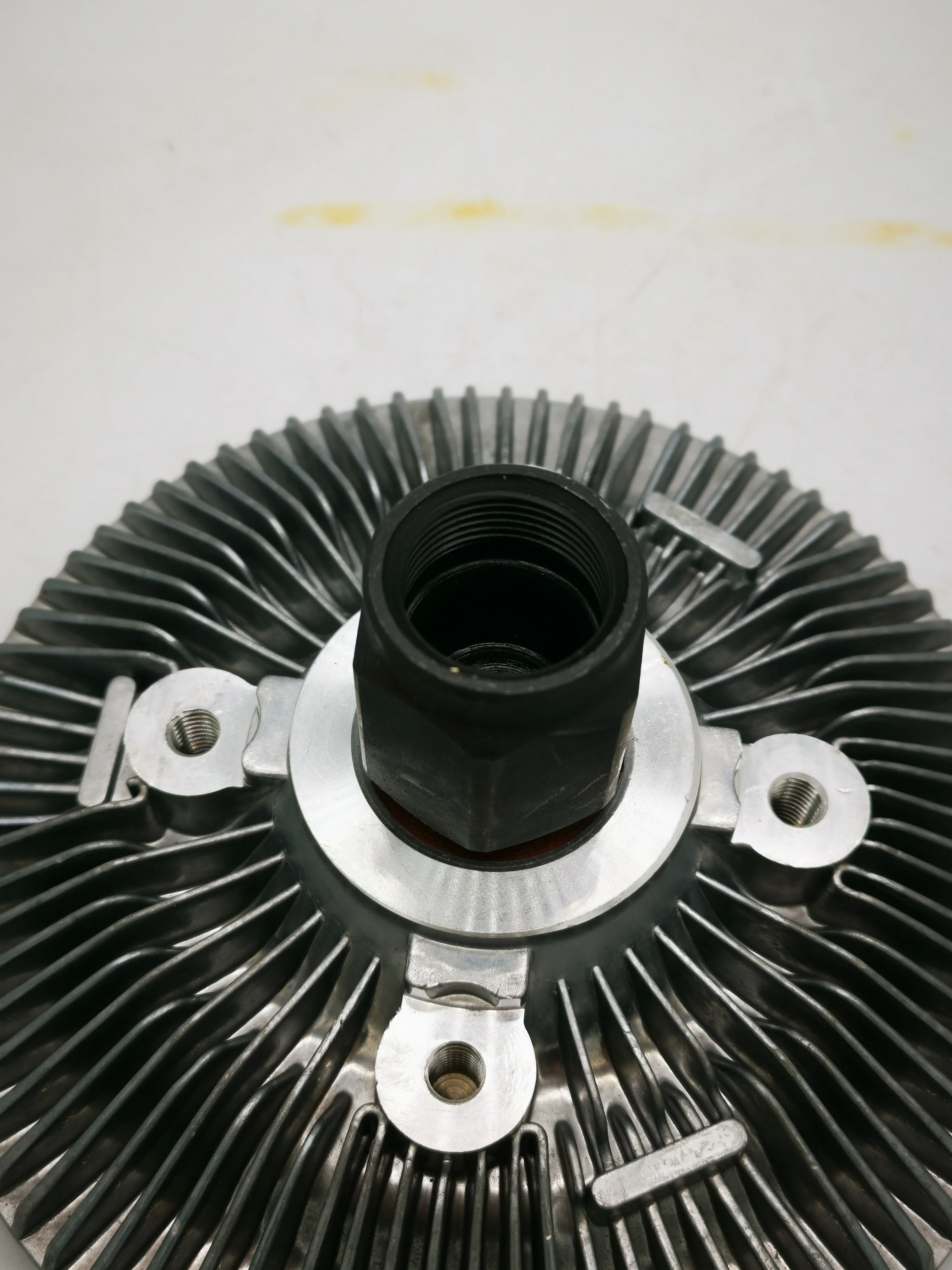 Radiator Cooling Fan Clutch U201-15-140A For| Alibaba.com