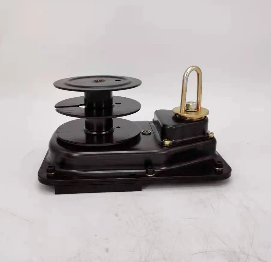 Made in China 5000lbs Loop Drive Ceiling Winch Split Reel for Poultry Farm Ceiling Mount Winch Manual Winch