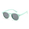 Verde-grigio brillante