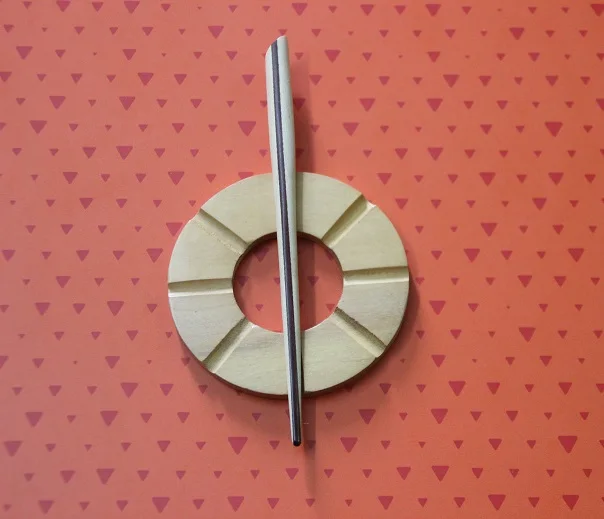 Шаль из дерева