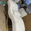 Tissu blanc + métal doré
