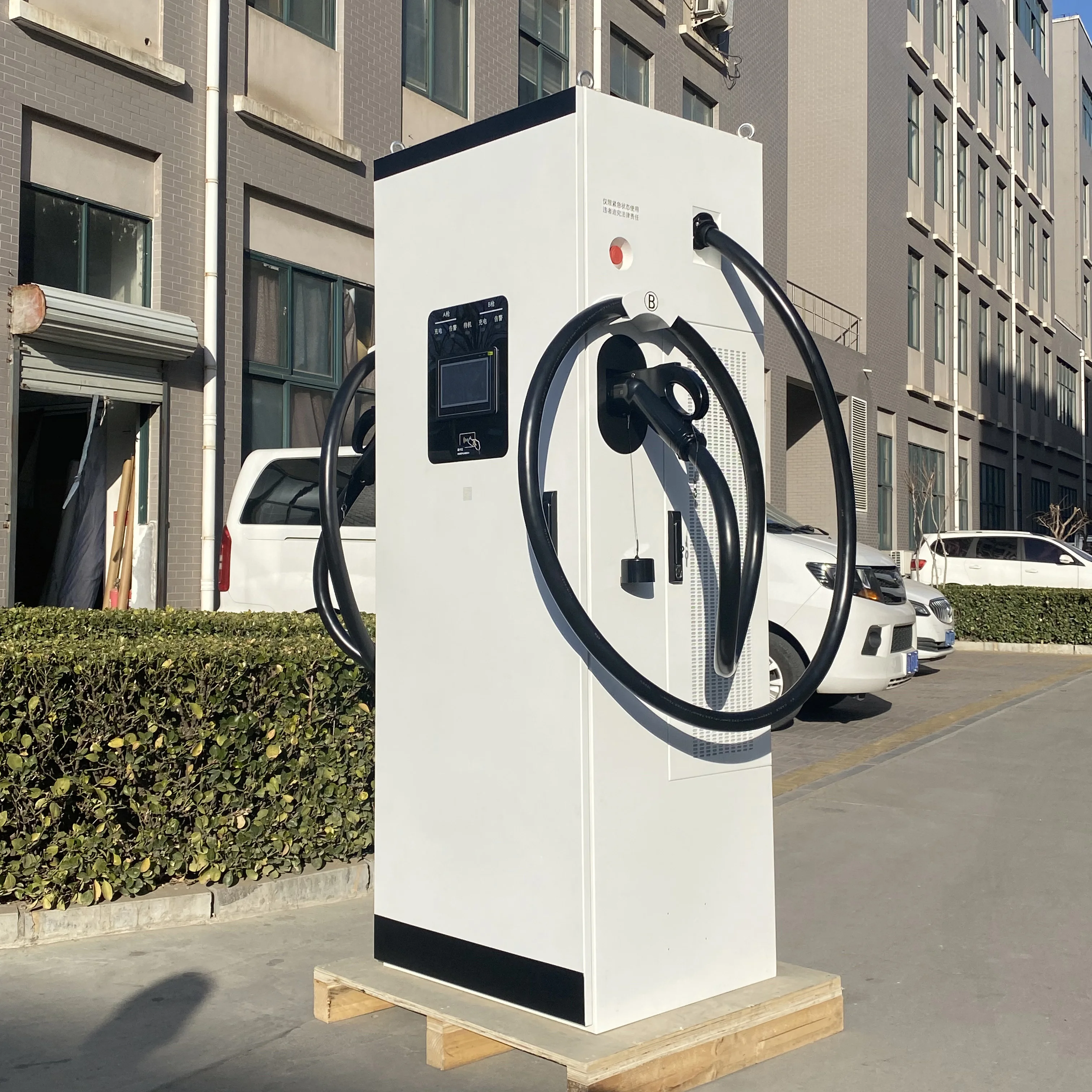 The Best-selling DC Fast Charging Station Is Suitable for Multiple Standards