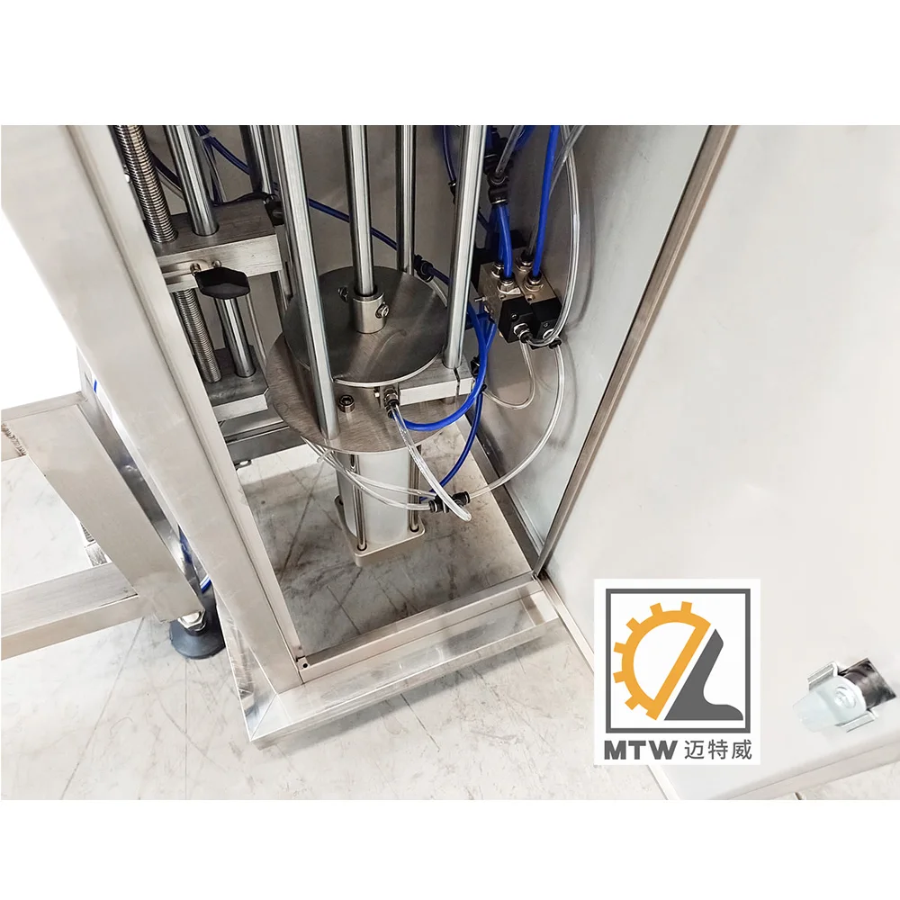 Машина для розлива соуса чили MTW малого бизнеса, полуавтоматическая машина для розлива варенья, масла, соуса с бункером для горячего соуса