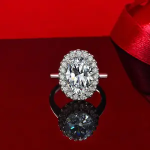Luxury Women's Engagement Ring Cubic Zirconia Cut Big Stone Diamond Oval Shaped Gemstone Jewelry for Wedding or Gift