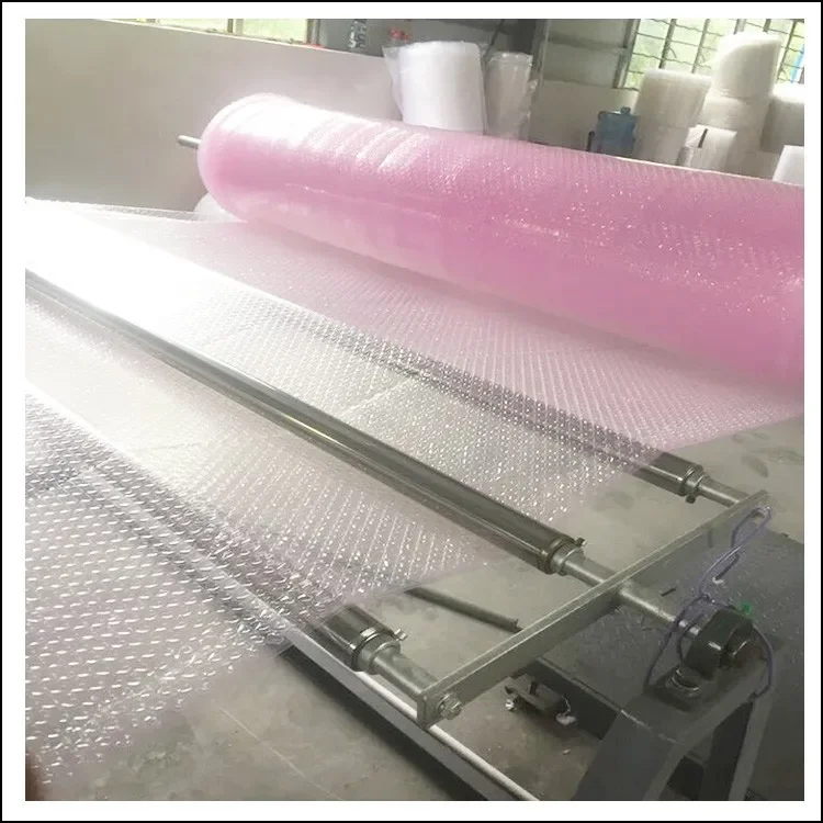 Cheap Transparent Packaging Bubble Rolls Protective Bubble Sheet Plastic Roll