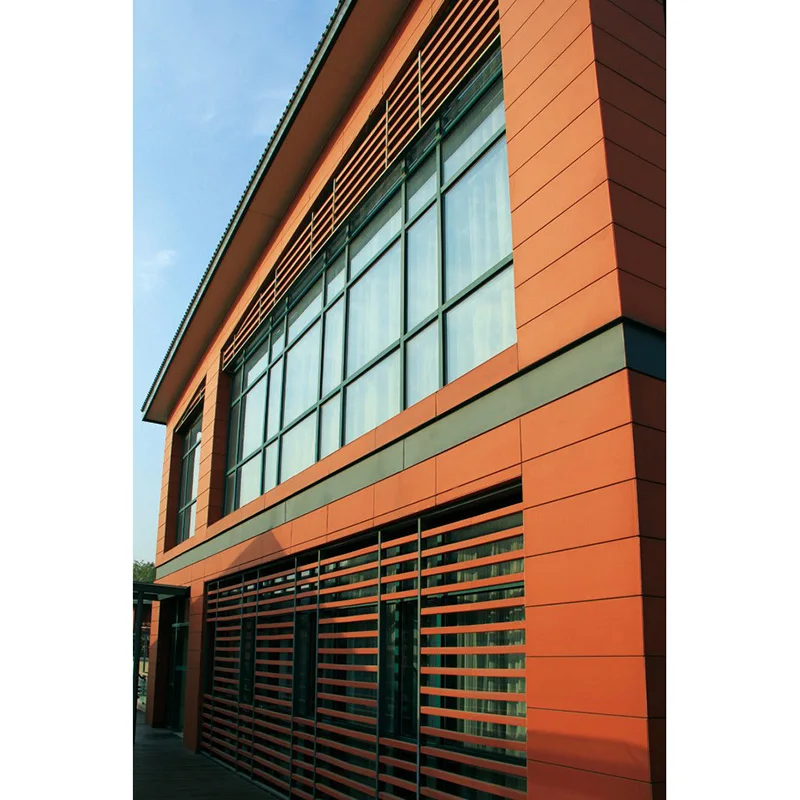 Керамическая терракота вентфасад. Терракота фасадные панели. Вентилируемый фасад линеарные панели. Терракота плитка фасадная. Нвф терракота.