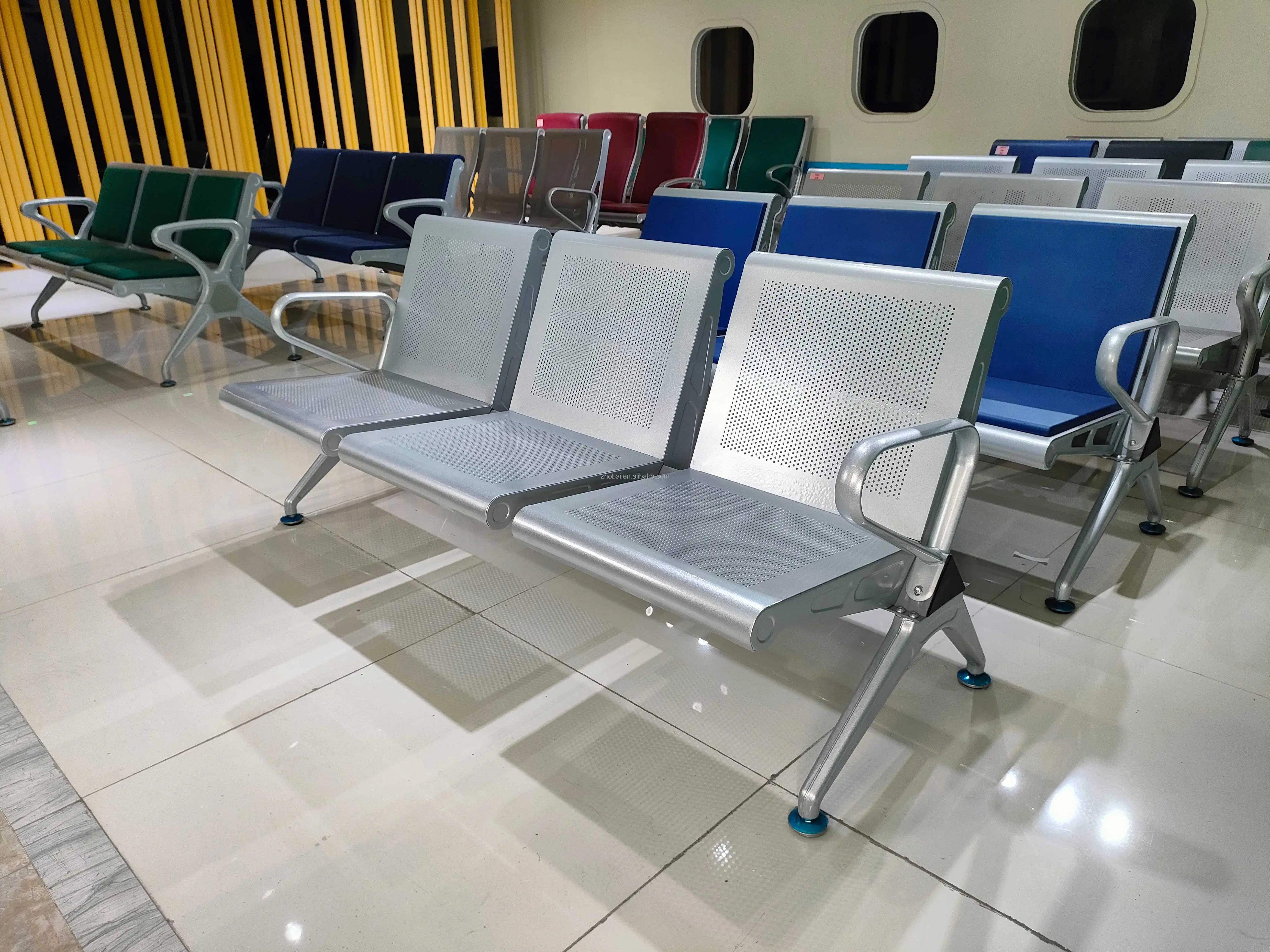 Customized High Quality Modern Design 3-Seater Stainless Steel Infusion Chair 5-Year Warranty for School Clinic Dental Hospital 4