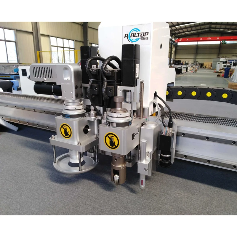 CNC Oscillating Vibration Knife Auto Cutting Creasing Cutter Small Digital Cardboard Box Carton Sample Making Machine