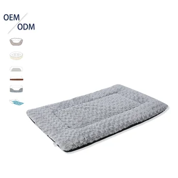 Lynpet Factory Wholesale Pet Sleeping Mat Washable Rose Velvet Dog Cushion Anti-slip Bottom