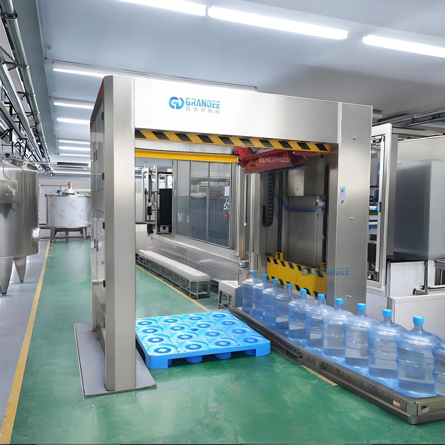 product automatic liquid filling machine vacuum rinsing vinegar filling machine 8000bph sus316 stainless-35