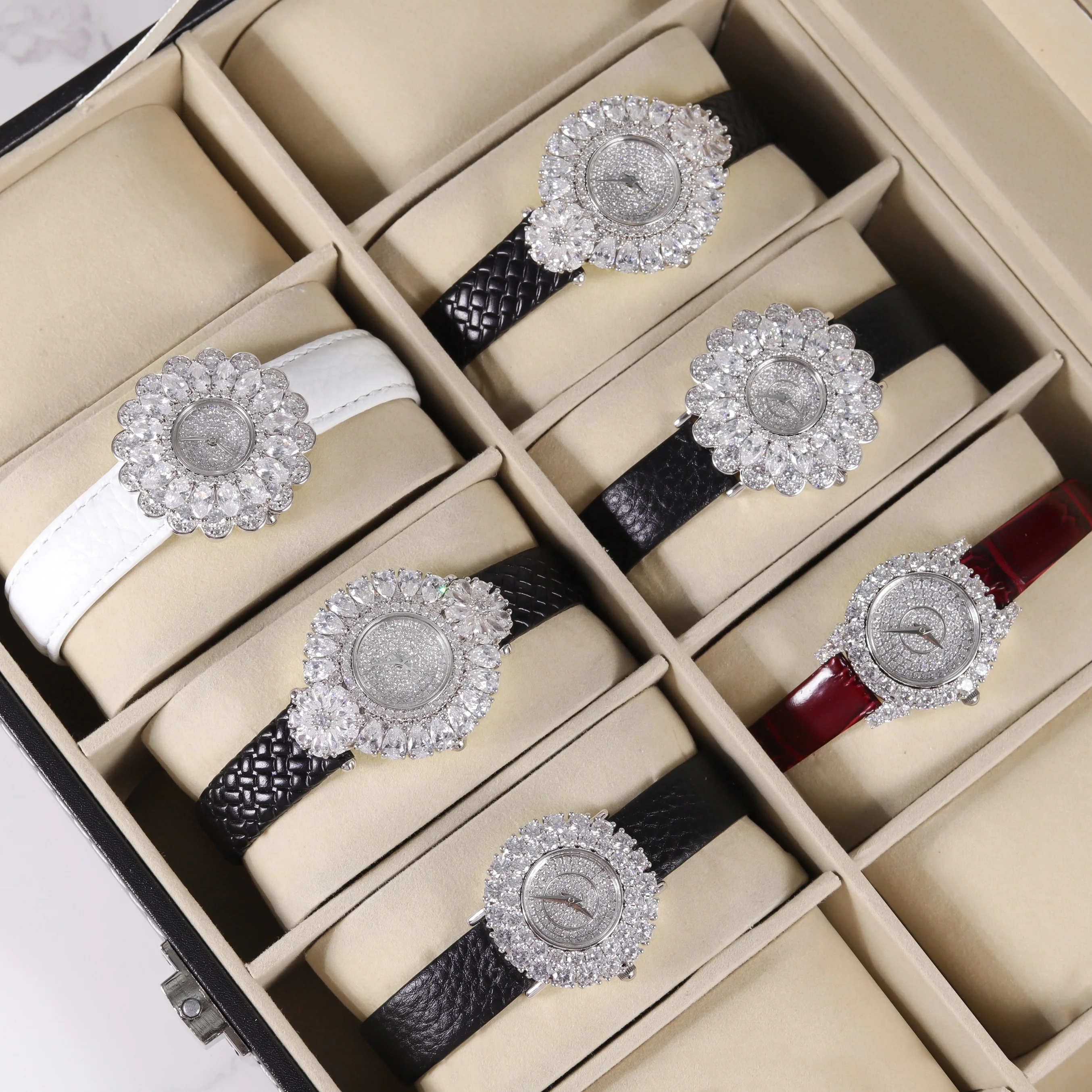 JW Abiding Custom Daily Life Use Cubic Zirconia Moissanite Diamond Iced Out Stainless Steel Quartz Leather Band Watches