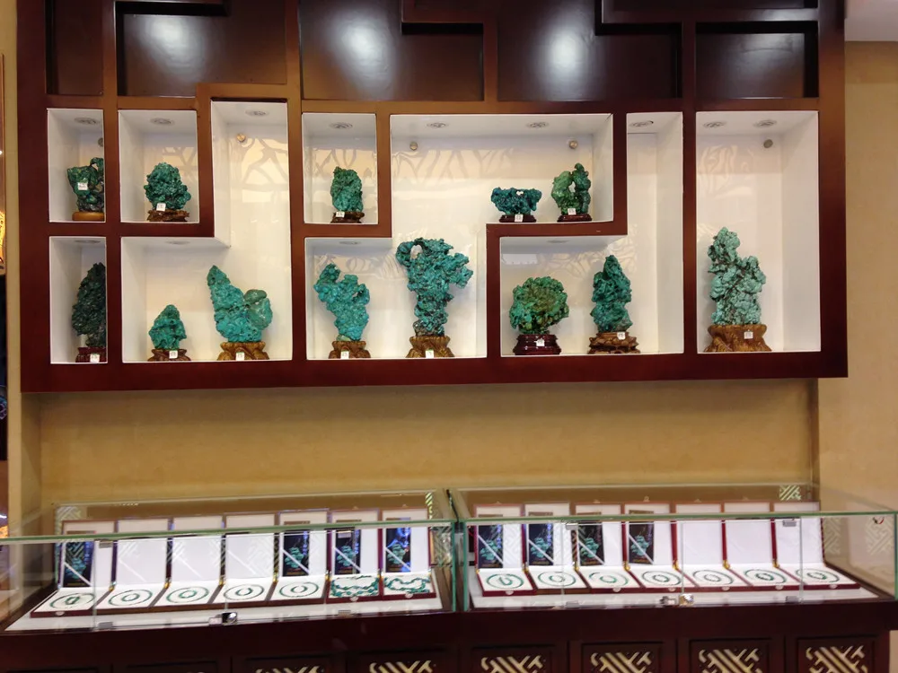 Guangzhou Lizhizhu Jewelry Co., Ltd.