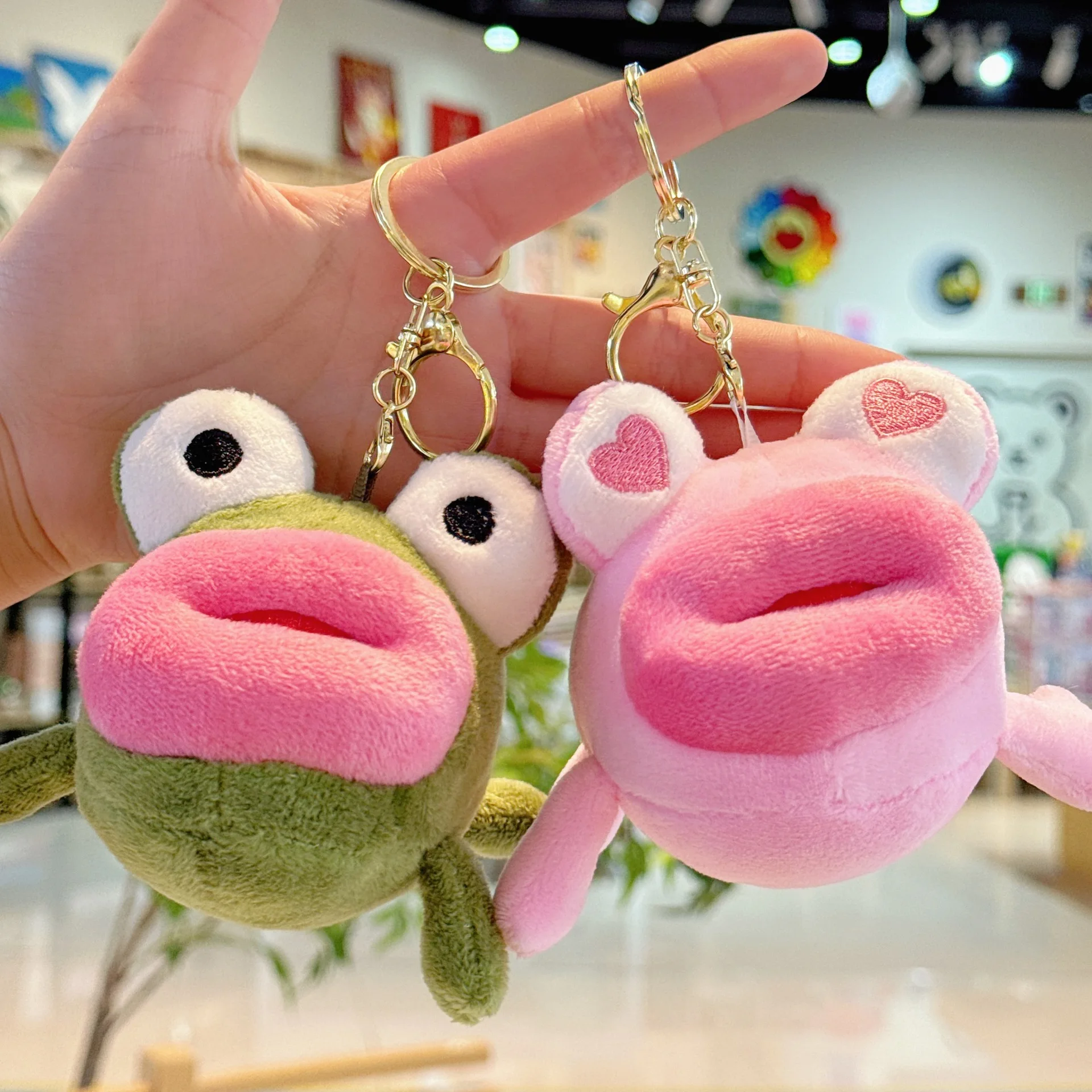 ビッグレッドリップフロッグぬいぐるみキーホルダーかわいいランドセル